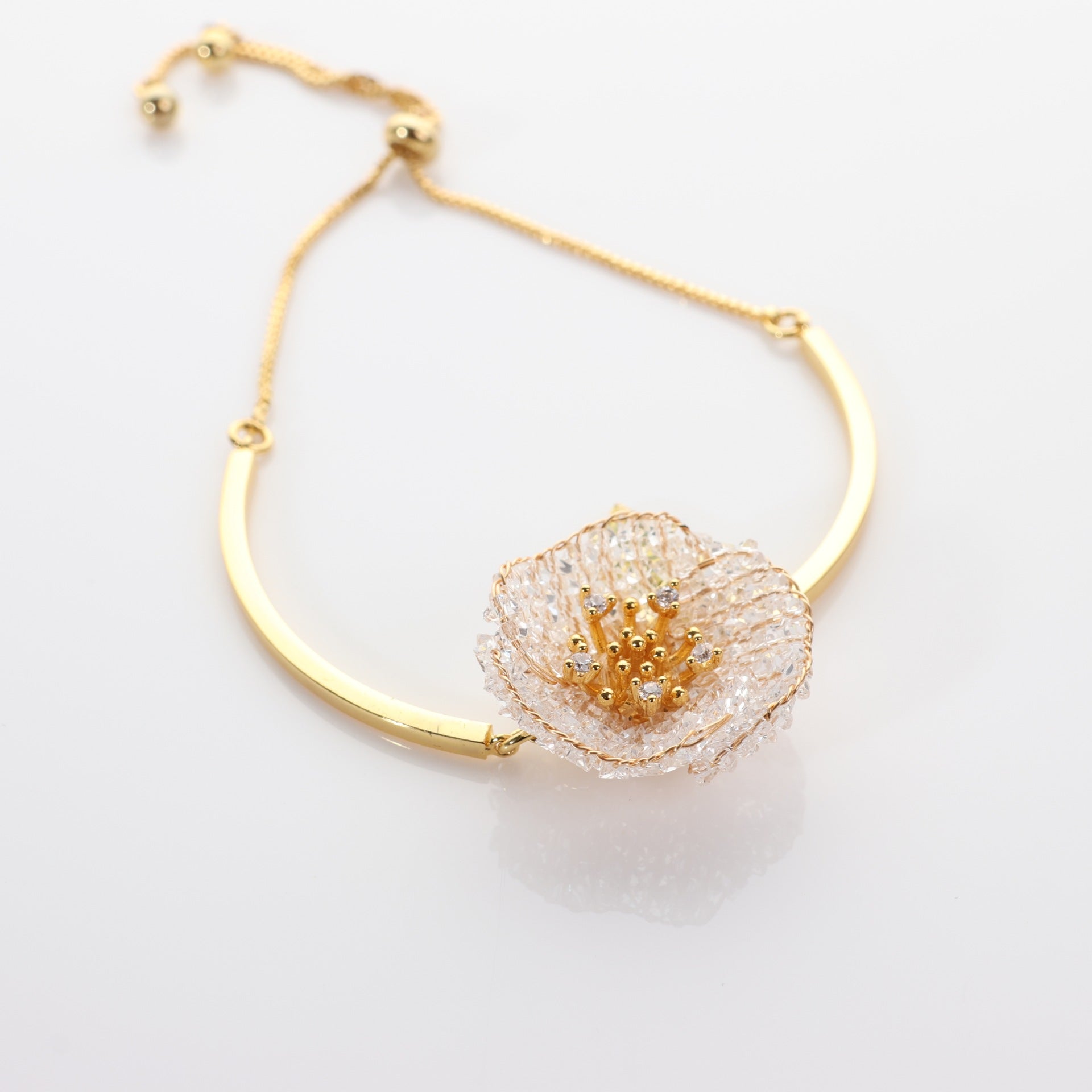 Huaqiao Jewelry Romantic Hand‑Knitted Camellia Flower Bracelet, Exquisite Sweet Craft Crystal Jewelry for Women