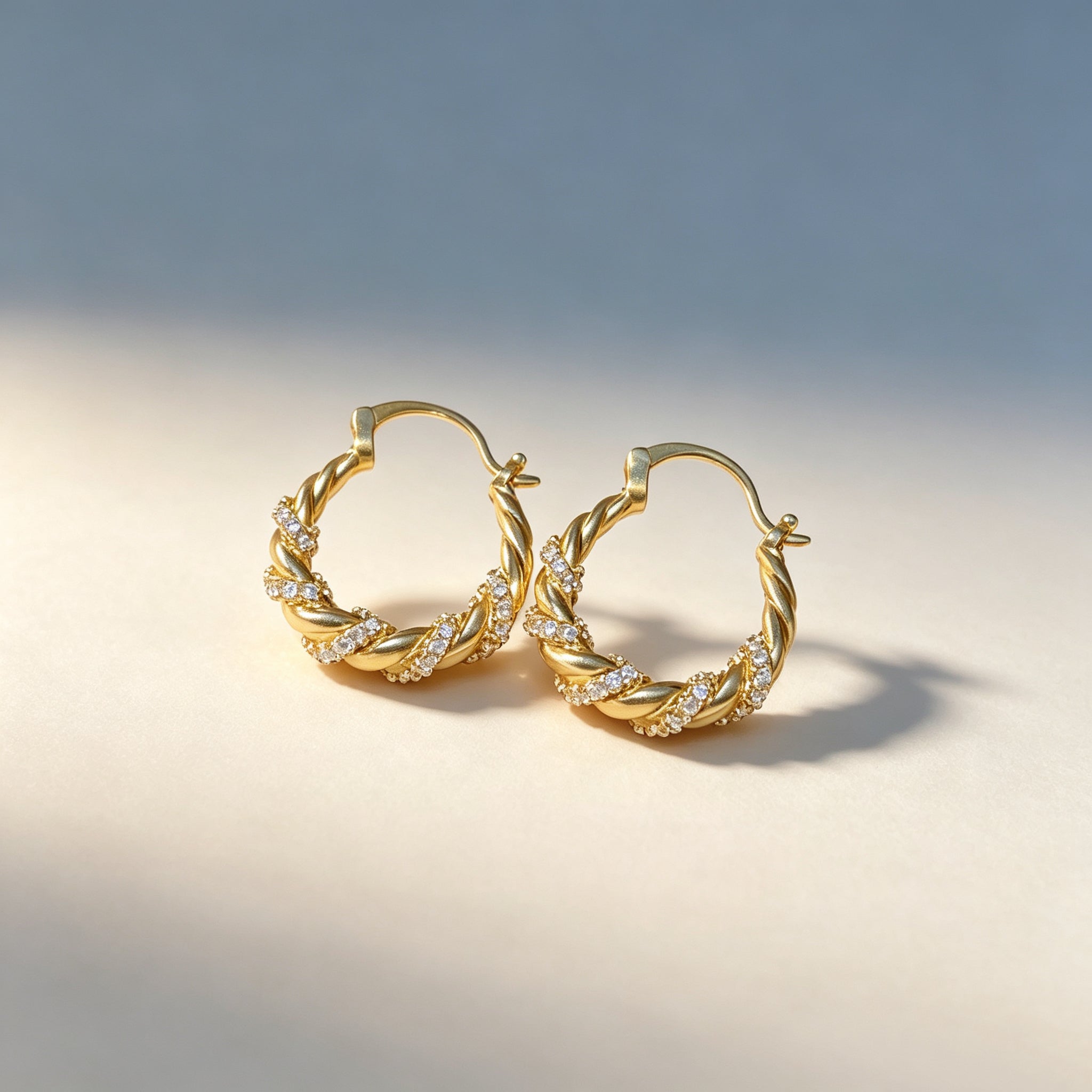 EYDT Wide Hammered Surface Huggie Hoop Earrings, 18K Gold Plated Waterproof Hypoallergenic Stainless Steel Thick Circle Jewelry Gift For Travel Party Casual Outfits