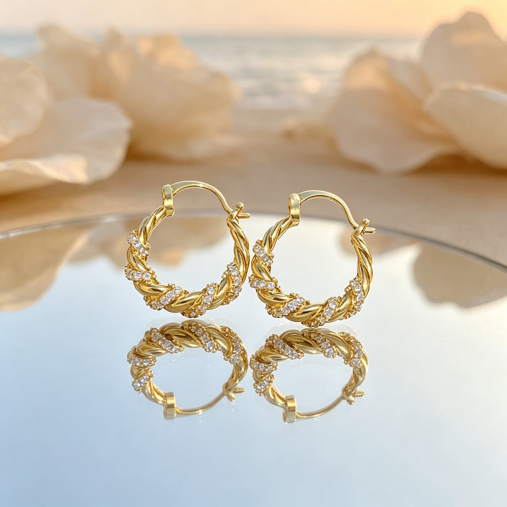 EYDT Wide Hammered Surface Huggie Hoop Earrings, 18K Gold Plated Waterproof Hypoallergenic Stainless Steel Thick Circle Jewelry Gift For Travel Party Casual Outfits