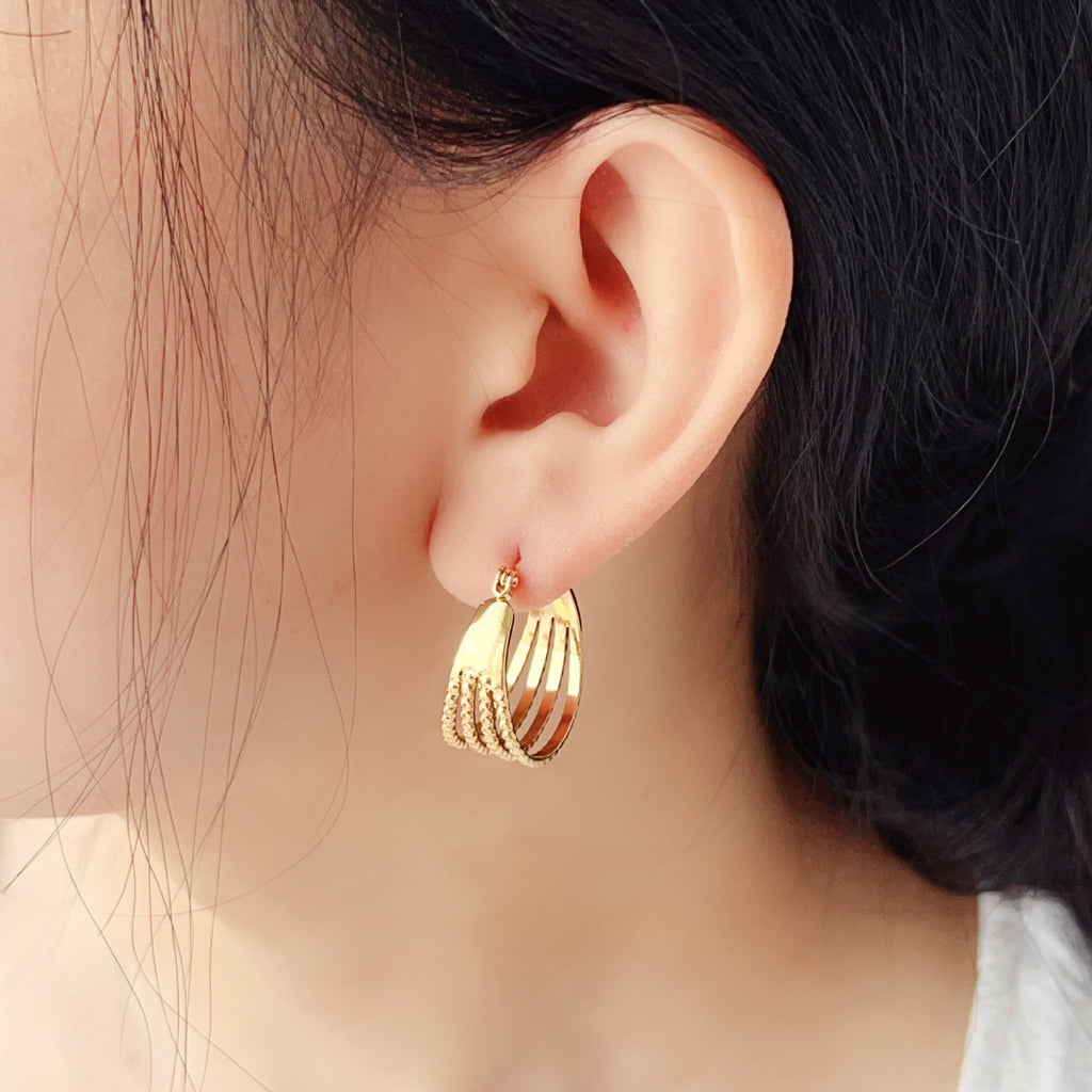 EYDT 5 Layer Parallel Striped Open C Hoop Earrings, 18K Gold Plated Waterproof Hypoallergenic Stainless Steel Textured Metal Jewelry Gift For Dating Street Daily Outfits